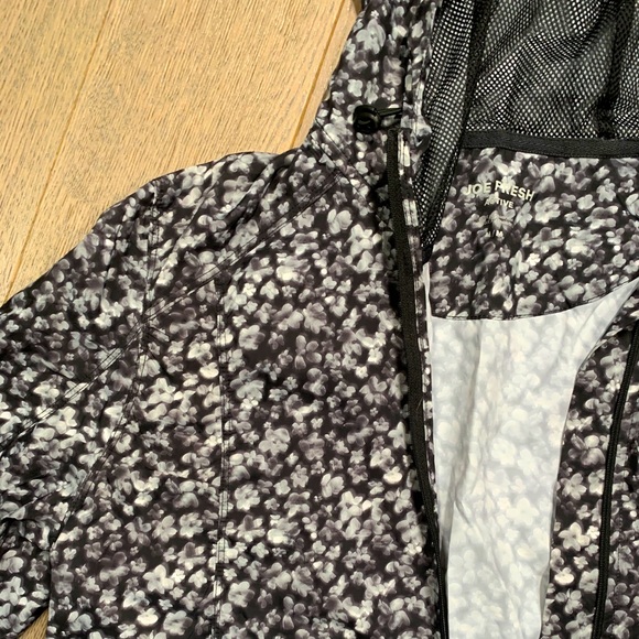 Hooded Joe Fresh Active Floral Windbreaker - Picture 2 of 3